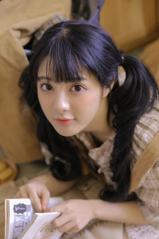 女人男人亲吻全身视频